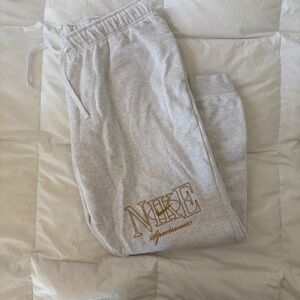 Women's Nike Sportswear Mid Rise Jogger Pants Rush Gold Edition